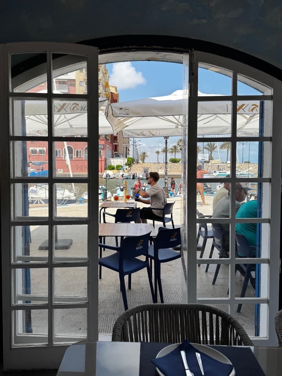 N脕UTICO - RESTAURANTE PORTSAPLAYA